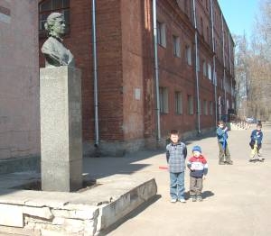 2013.jpg